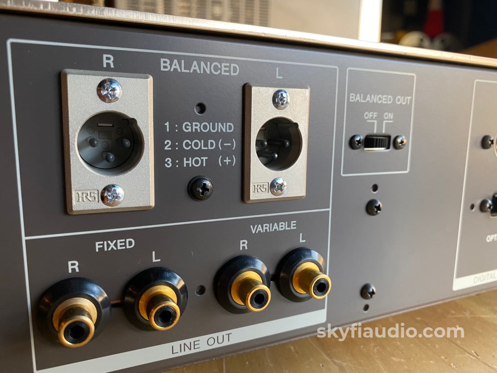 Sony Cdp-X707Es 20-Bit Vintage And Rare Cd Player - See Video + Digital