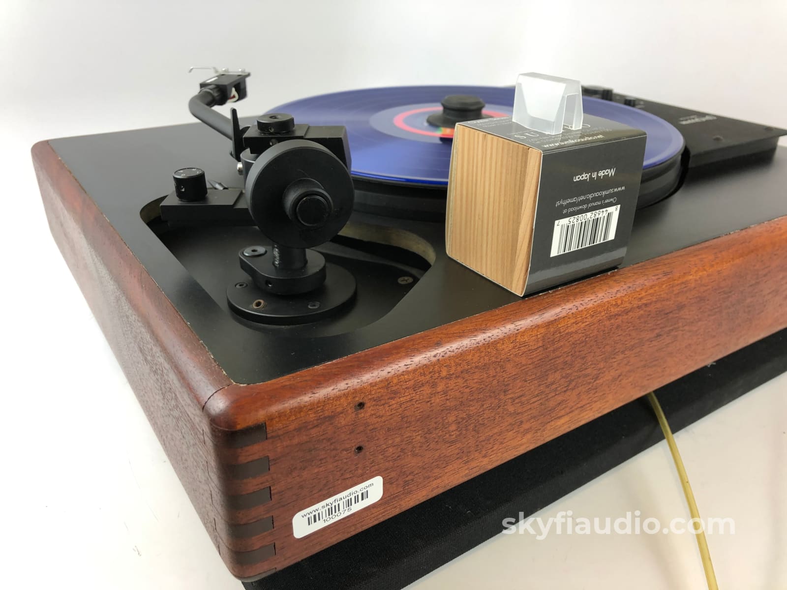 Sota Sapphire Turntable With Vacuum Platter And New Sumiko Amethyst Cartridge
