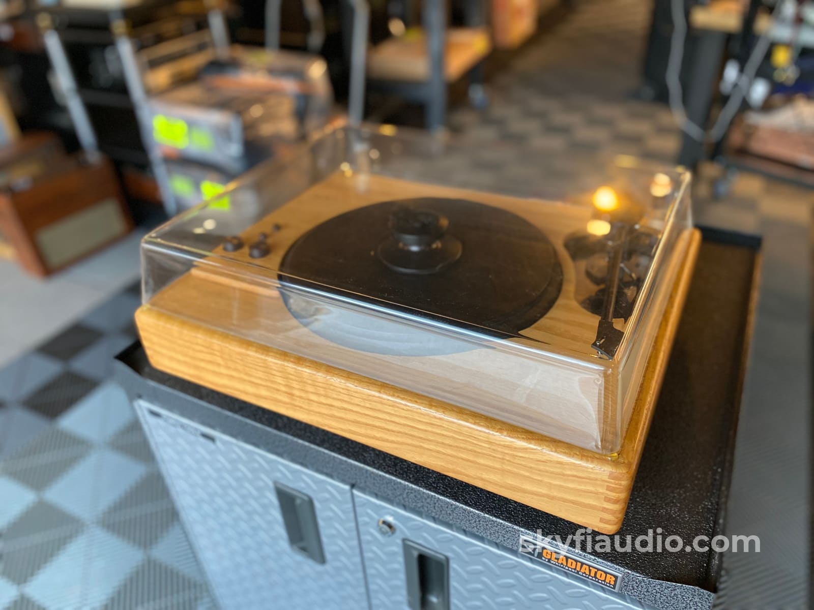 Sota Sapphire Vintage Turntable With New Sumiko