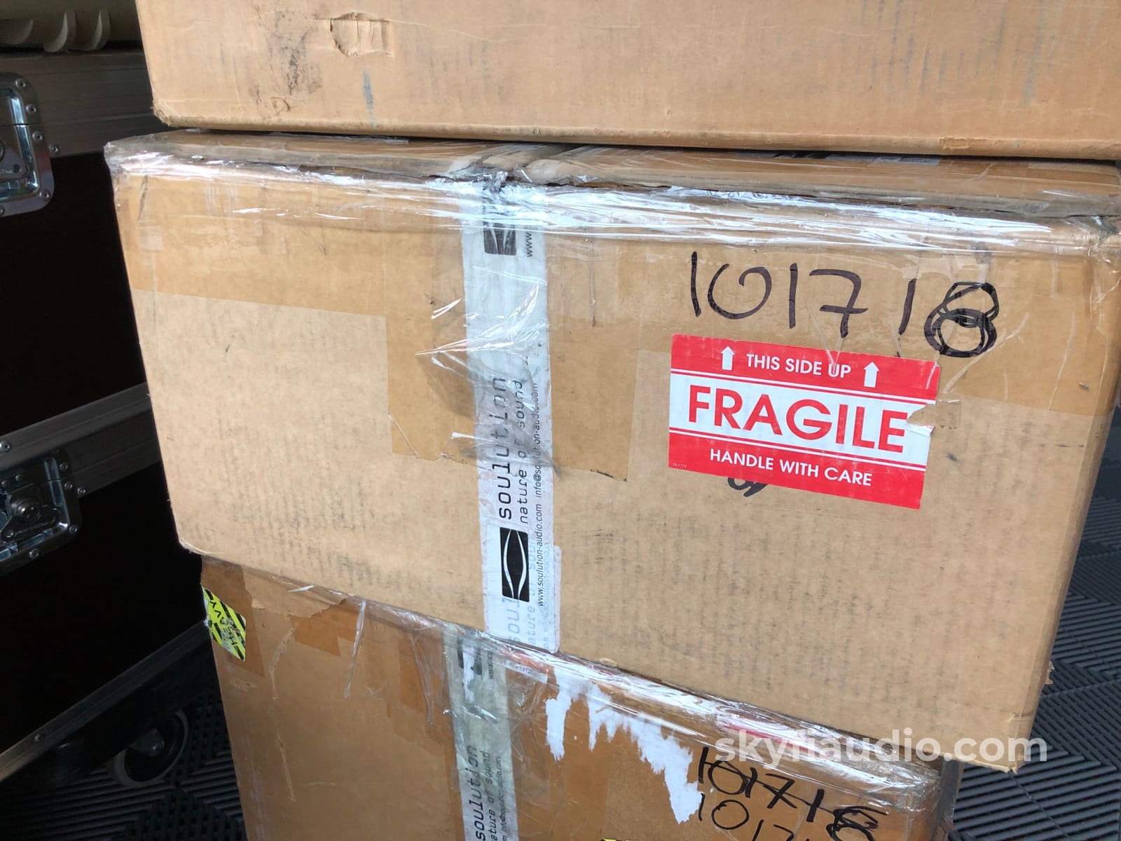 Soulution Audio 560 D/A Converter - Dsd Capable Very Advanced And Great Reviews $35K Msrp Cd +