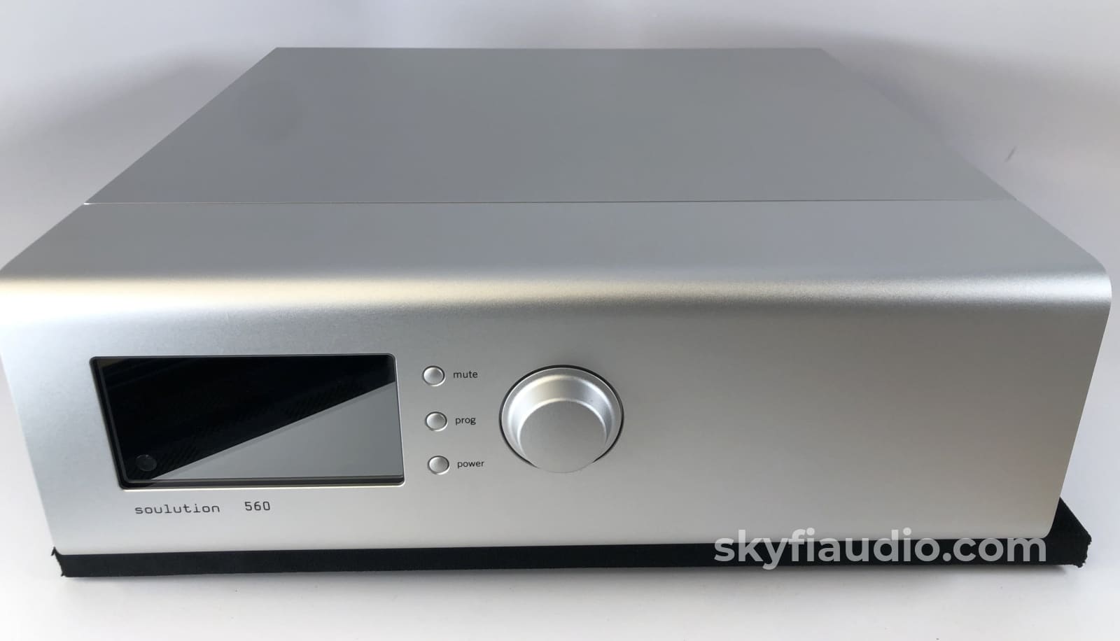 Soulution Audio 560 D/A Converter - Dsd Capable Very Advanced And Great Reviews $35K Msrp Cd +