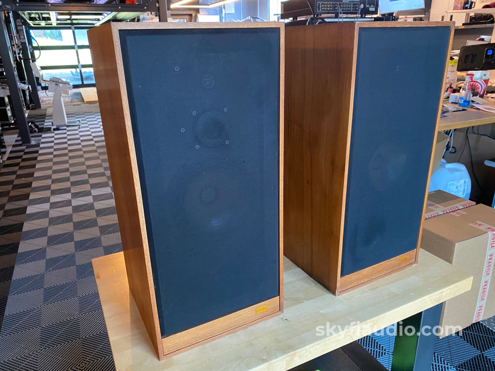 Spendor Sp1 Vintage British Speakers - A True Classic