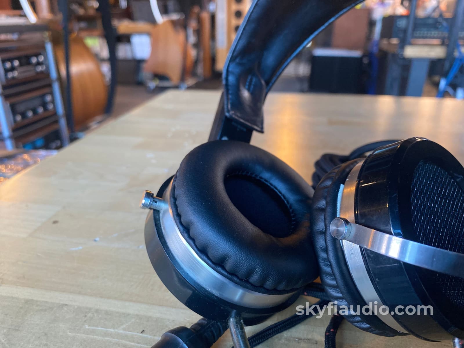 Stax Sr-X Mk3 Vintage Headphones And Srd-7 Amp Accessory