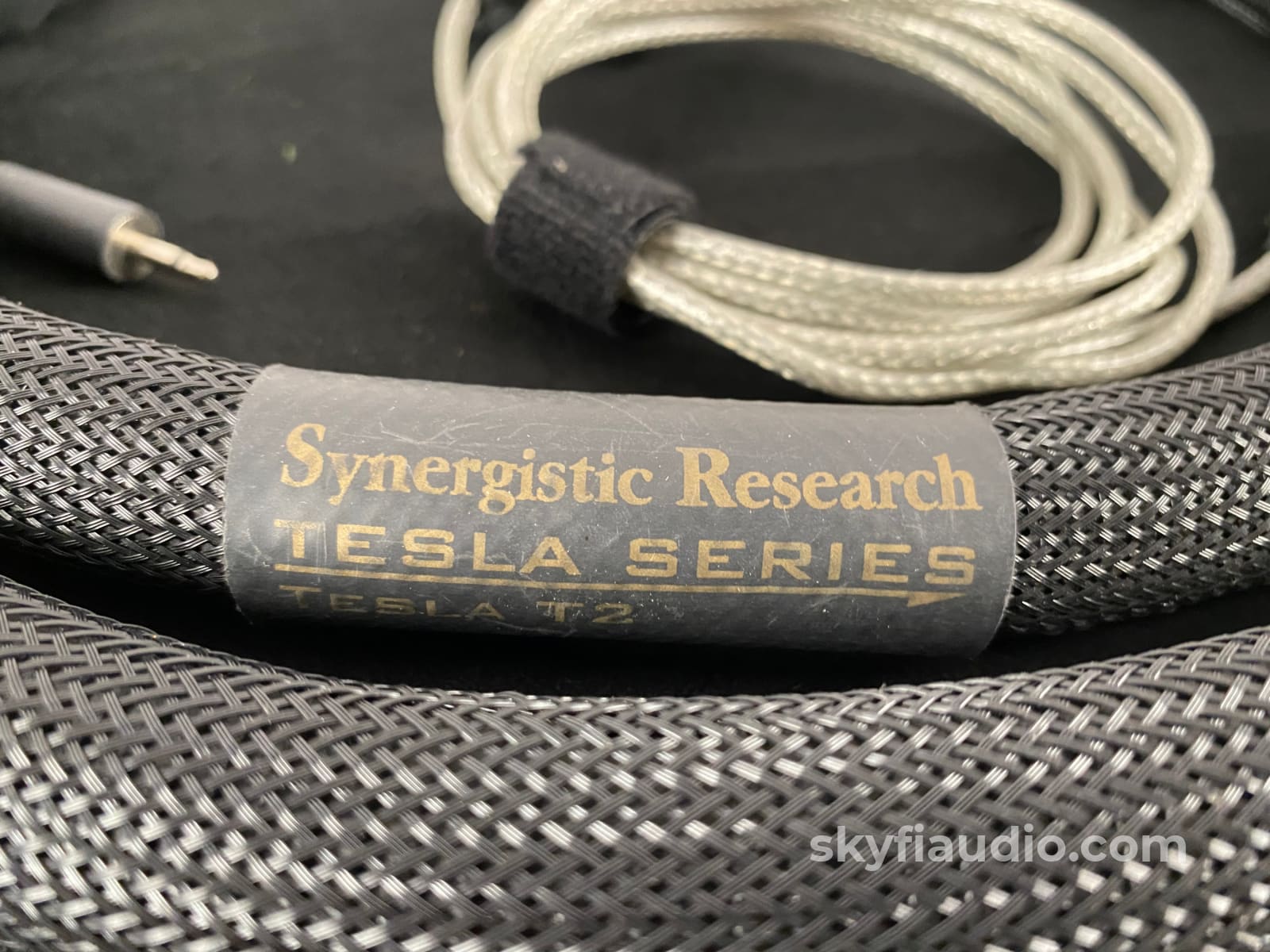 Synergistic Research - Tesla T2 Power Cable With Supply 5Ft Cables