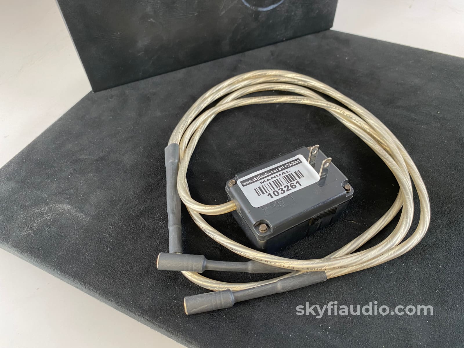 Synergistic Research Tesla Vortex Xlr Interconnect 1 Meter Cables
