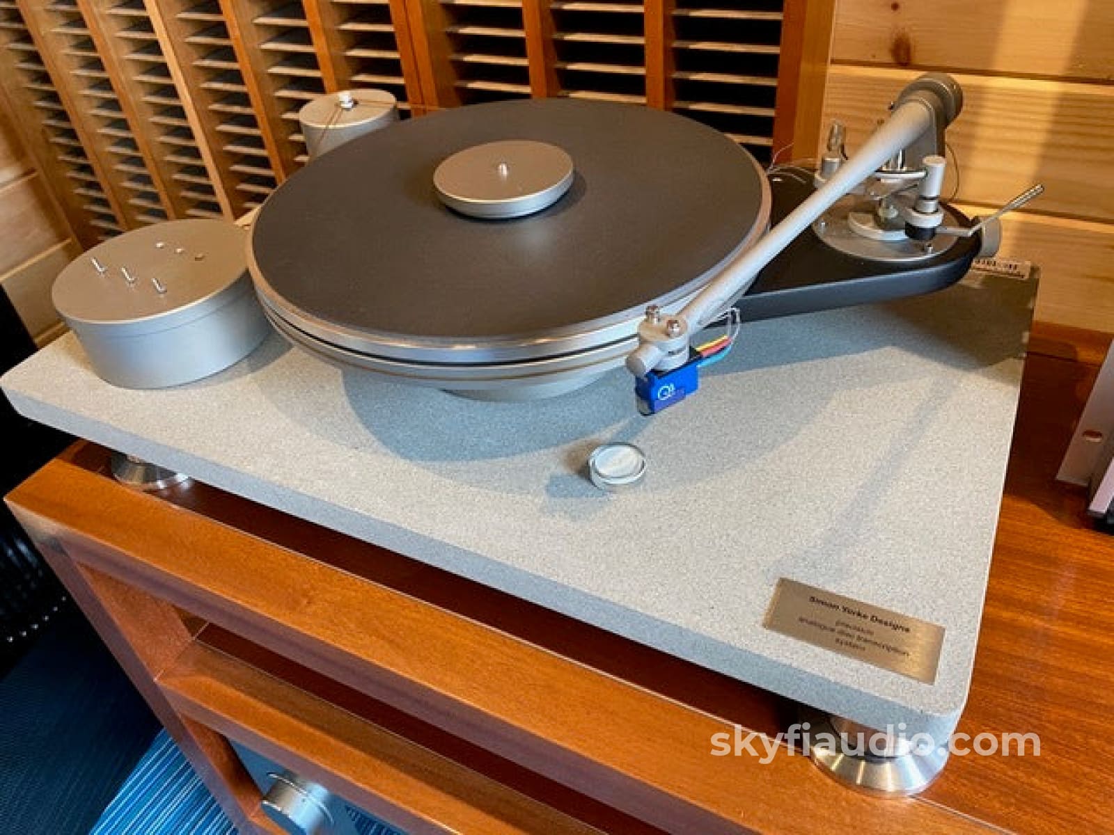 T+A Hifi - Esoteric Modern & Vintage System Skyfi Curated