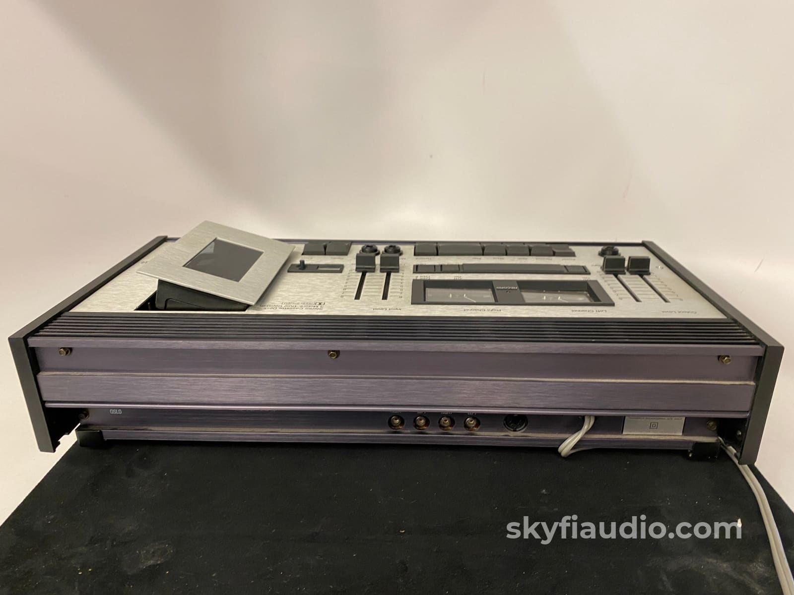 Tandberg Tcd 320 Tape Deck With Cool Vu Meters And Original Box