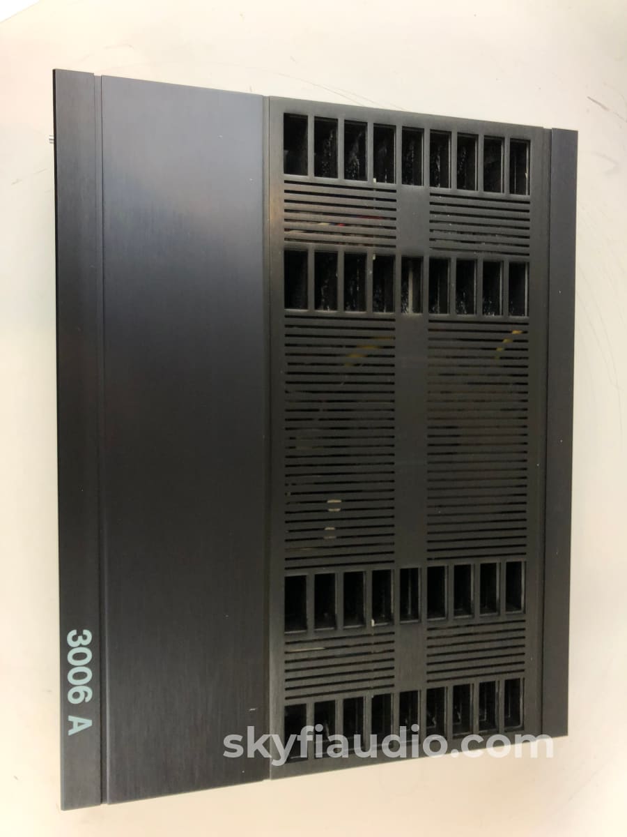 Tandberg Tpa-3006A Solid State Amplifier 2X150W Class-A Made In Norway 120/220V (A)