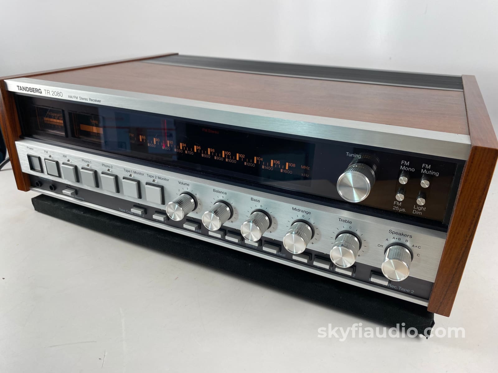 Tandberg Tr-2080 Stereo Receiver Light Restoration Gorgeous And Collectable Vintage Piece Integrated