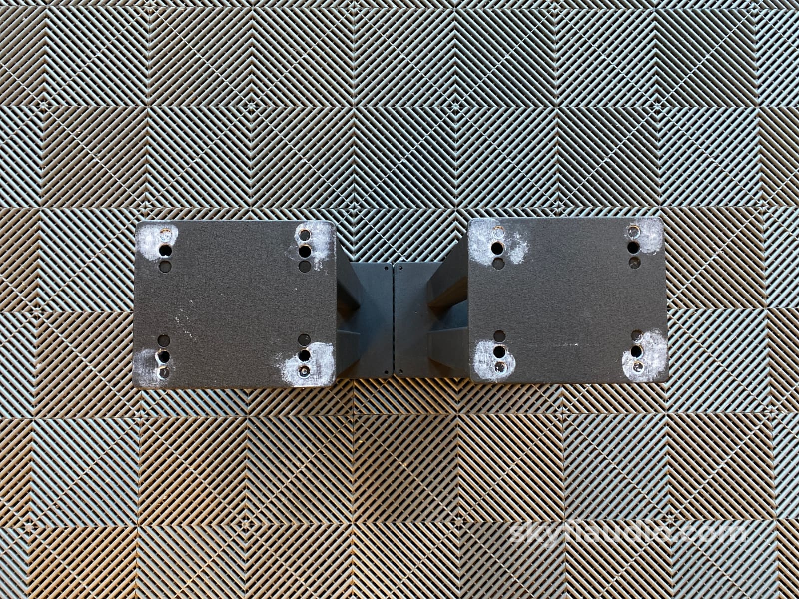 Target Speaker Stands - 24 Tall Accessory