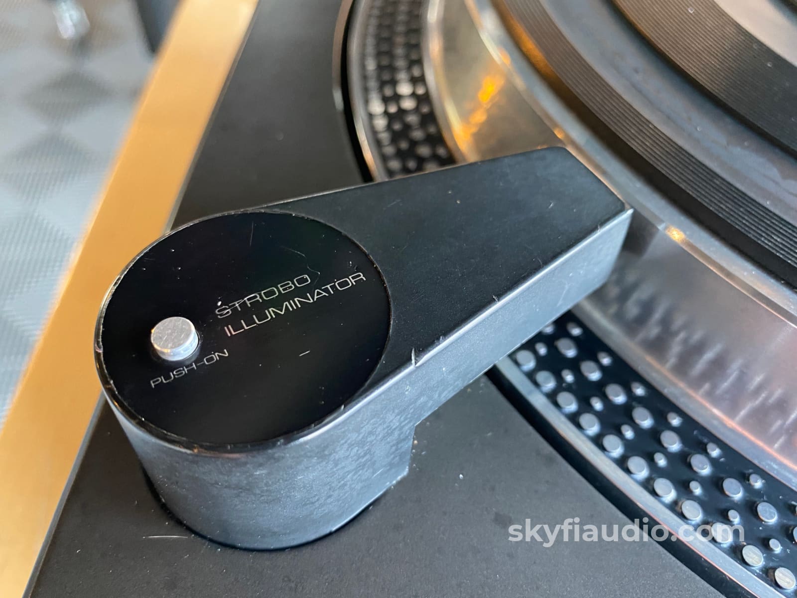 Technics Sl-1100 Vintage Direct Drive Turntable With Rega Tonearm