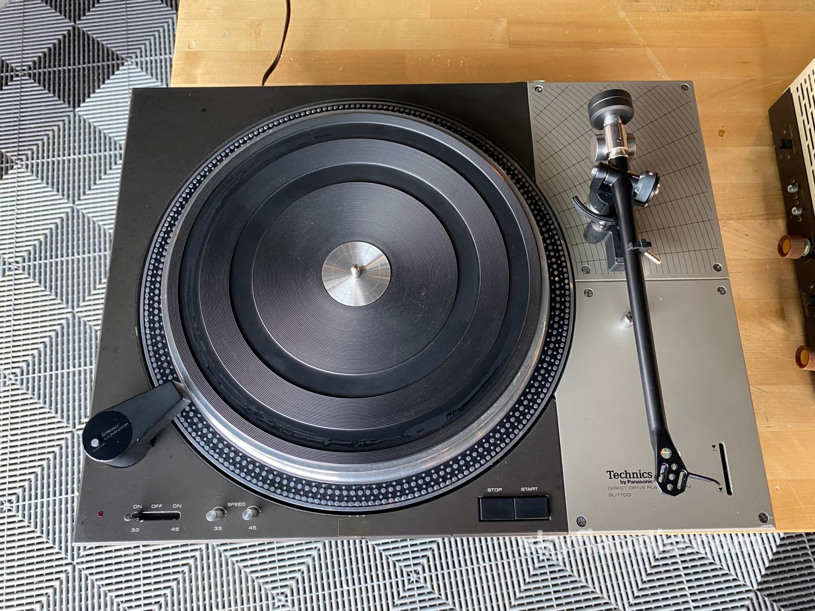 Technics Sl-1100 Vintage Direct Drive Turntable With Rega Tonearm