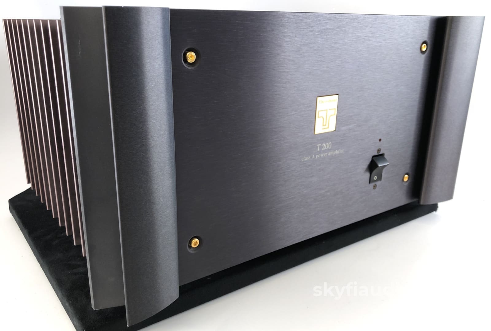 Threshold T-200 Vintage Solid State Amplifier - Stereophile Class A!