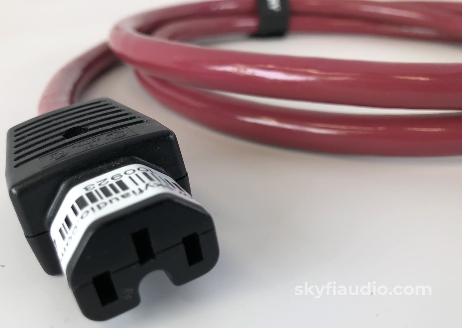 Tiffany Electronics Tpc40 Power Cable - Superb Performer 2M Cables