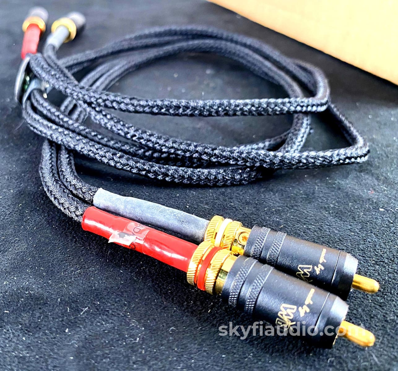 Totem Sinew Rca Cable Rare With High-End Wbt Connectors 1M Cables