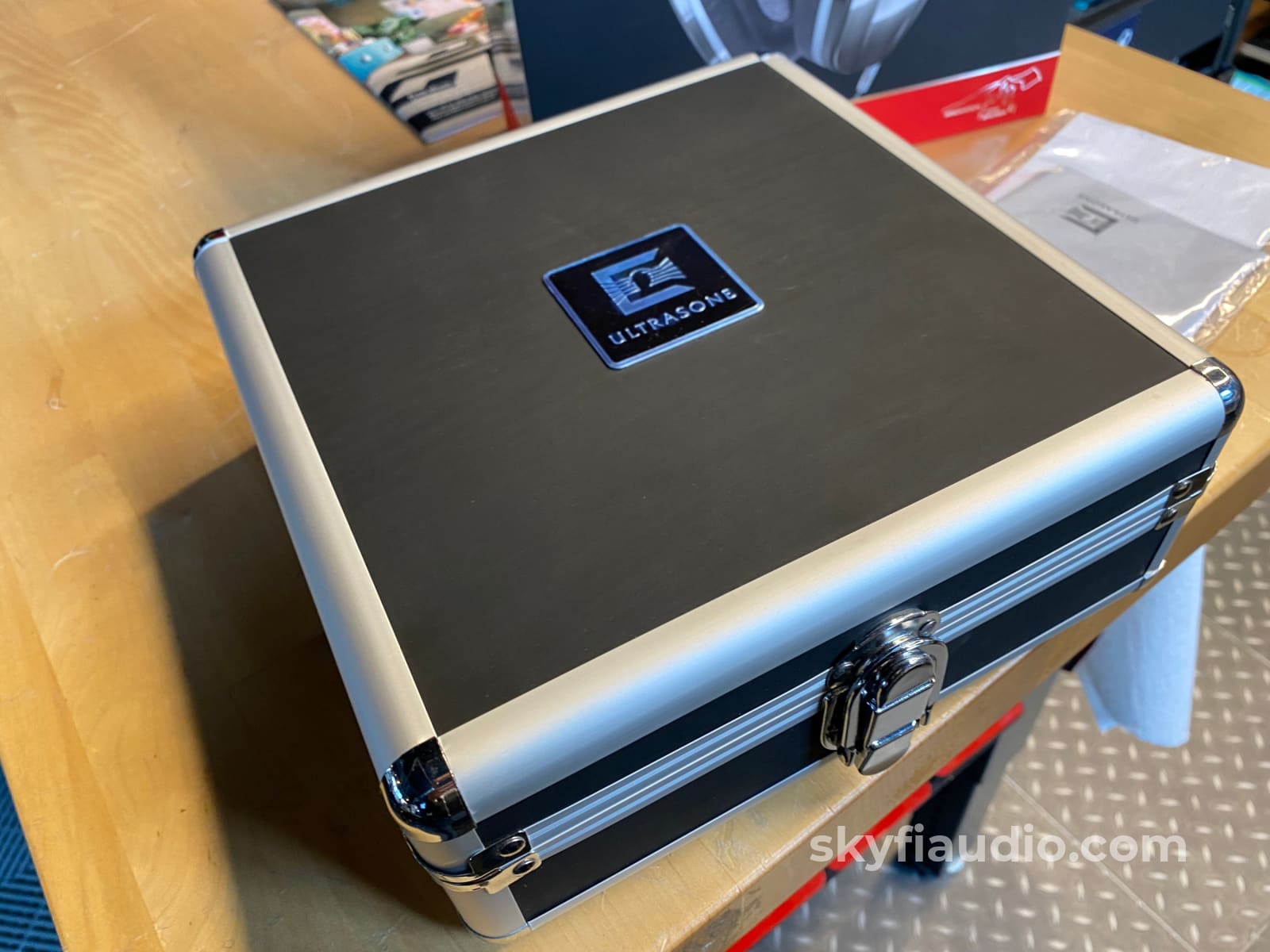 Ultrasone Edition 8 Ex Headphones Complete And Like New