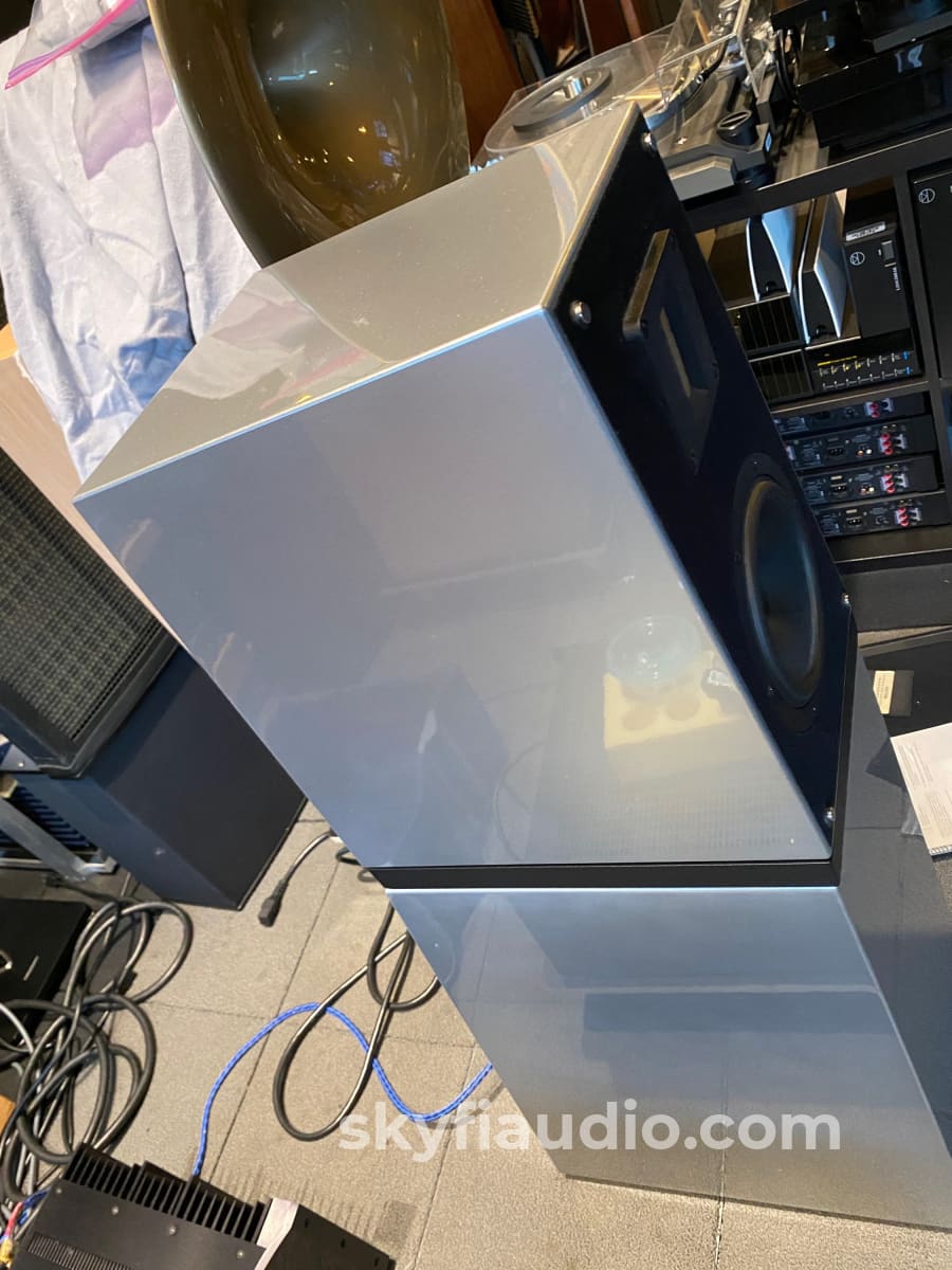 Verity Audio Sarastro 3-Way Speakers In Special Order Silver Finish Rare Aluminum Ribbon Tweeters!