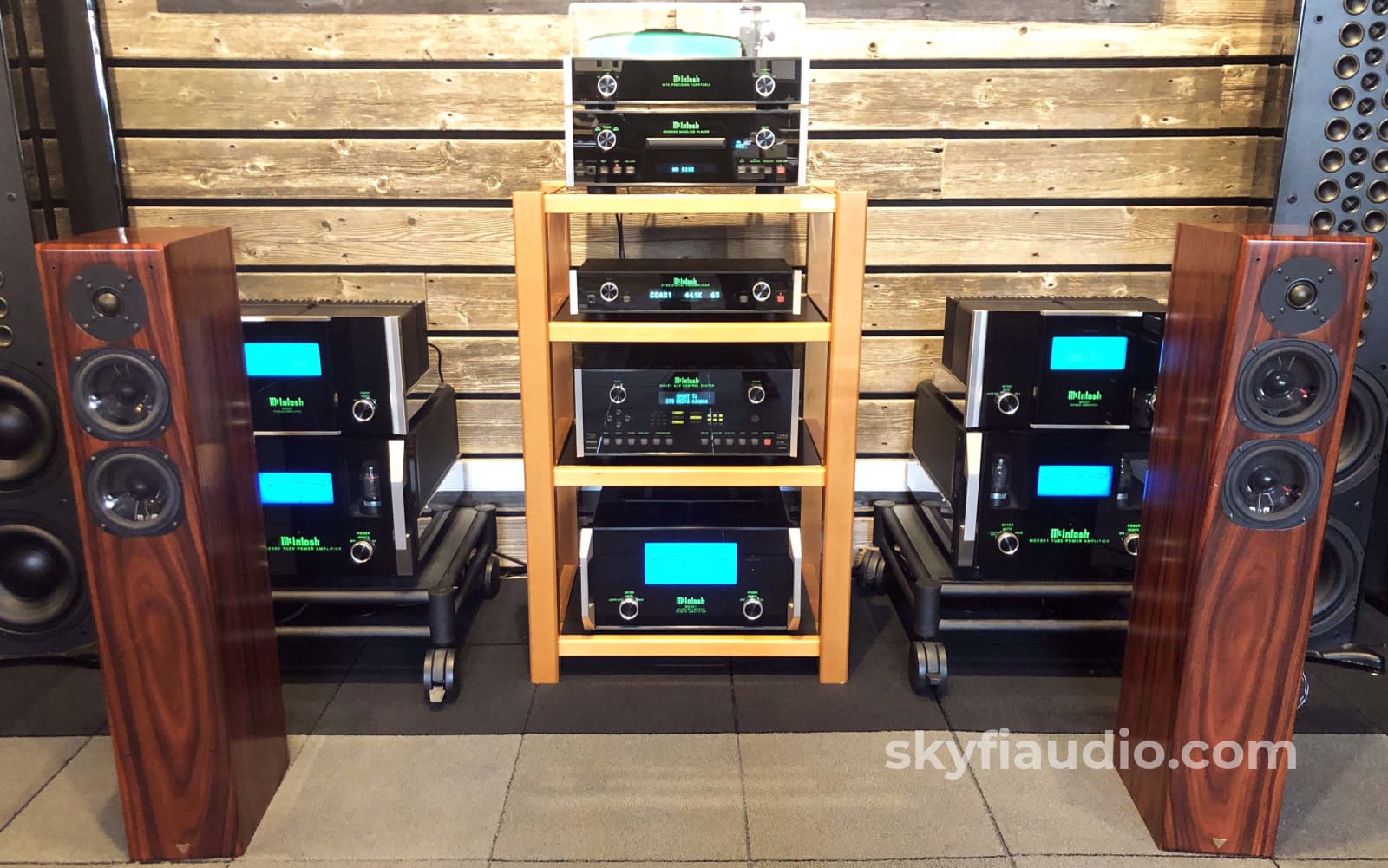 Vienna Acoustics Mozart Floorstanding Loudspeakers - Gorgeous Finish Speakers