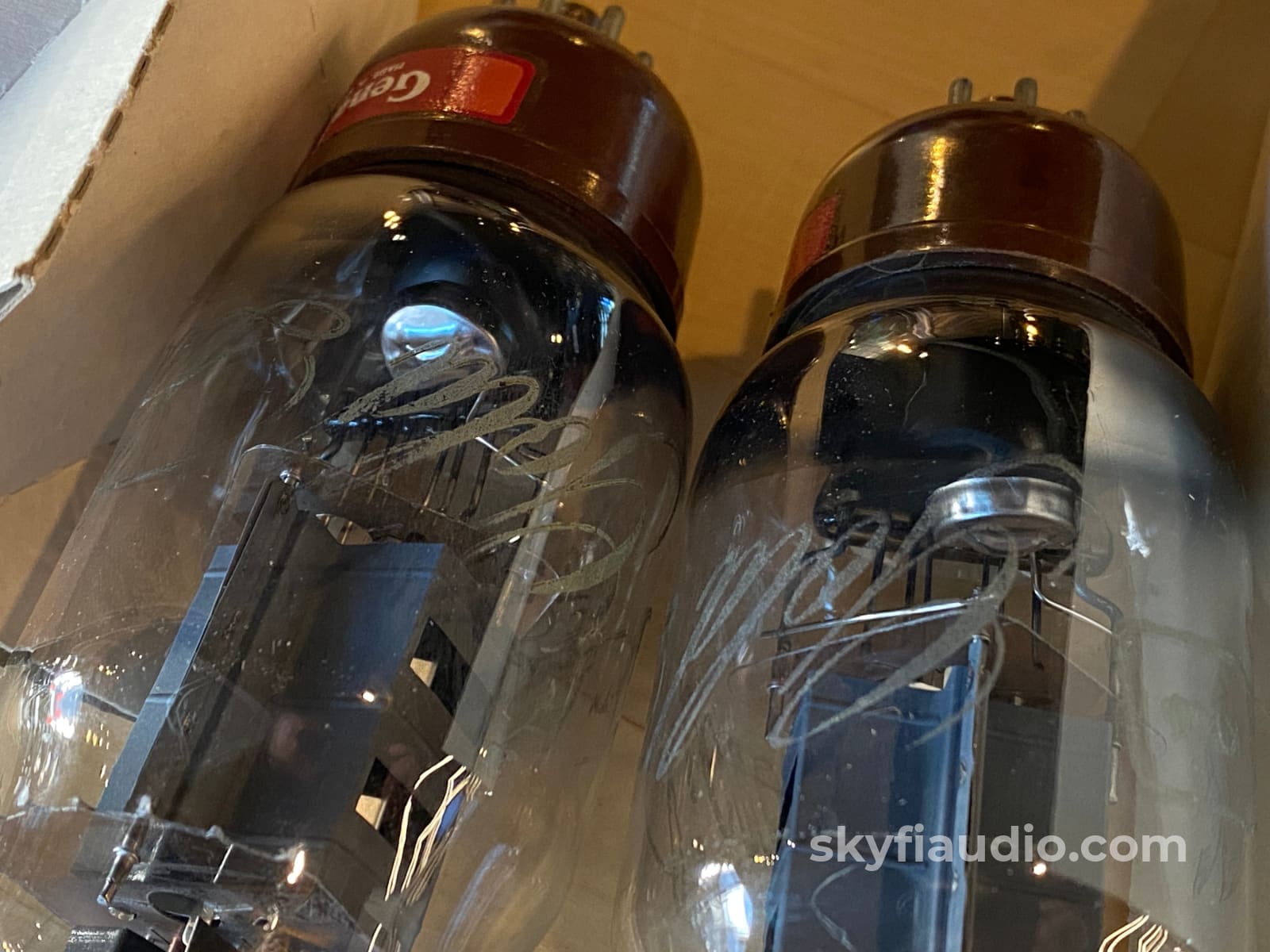 Vintage Original Genalex Gold Lion Kt66 Tubes - Strong Testing Matched Pair Boxes Ue Accessory