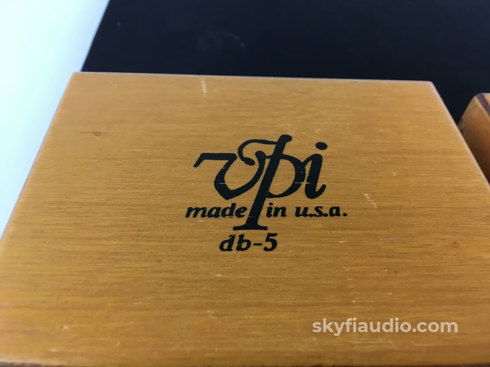 Vpi Db-5 Magic Bricks Accessory