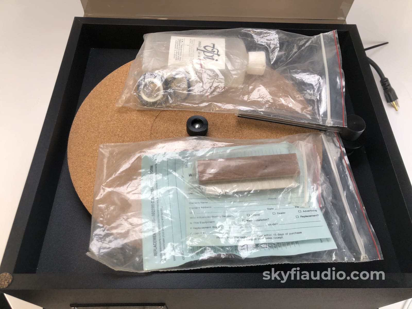 Vpi Hw-16.5 Record Cleaning Machine - Like New With Accessories Accessory