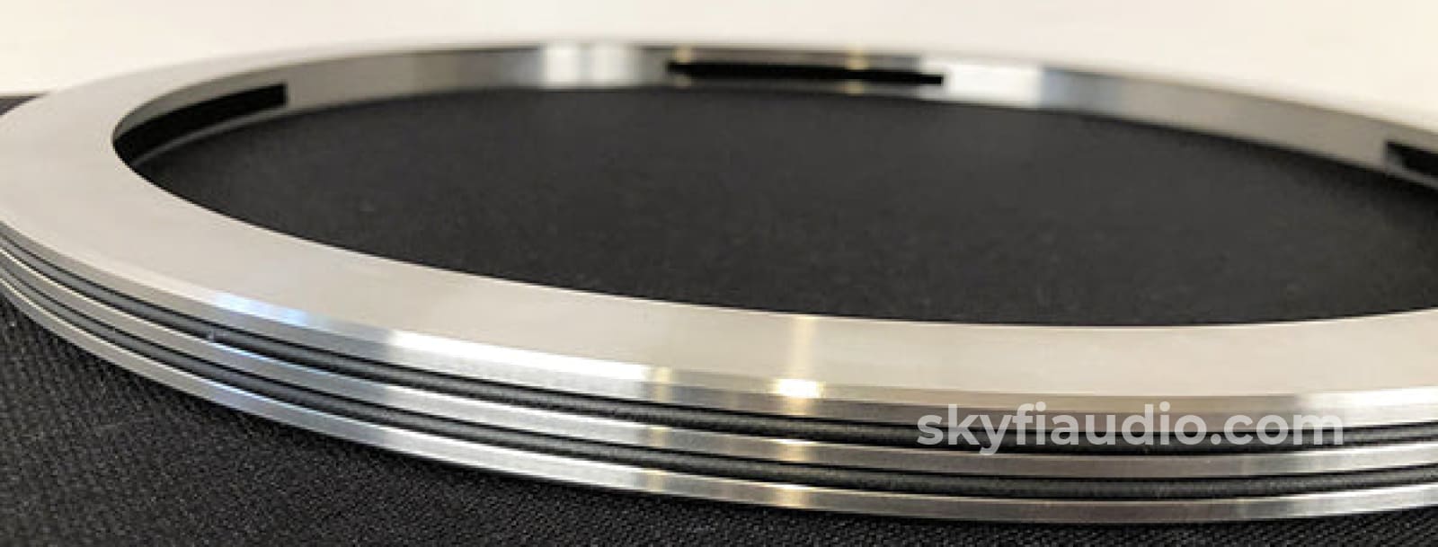 Vpi Industries Periphery Outer Ring Record Clamp - Great Upgrade For Any Table Accessory