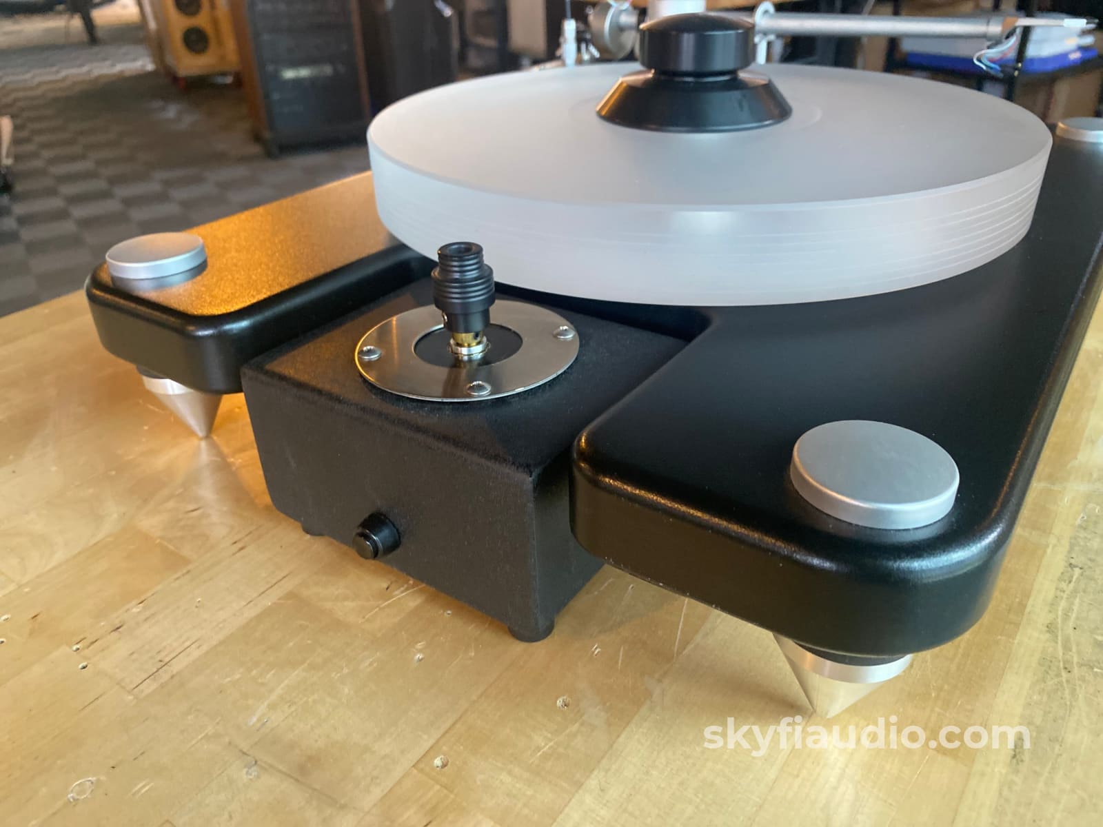 Vpi Scout Turntable W/New Best Selling Sumiko Moving-Coil Phono Cartridge