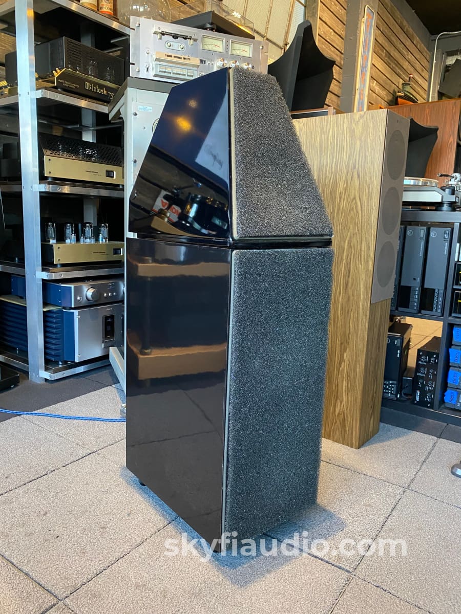 Wilson Audio Tiny Tot With Puppies Speaker System - Restored Speakers