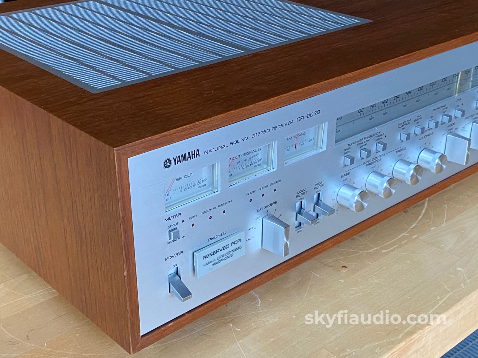 Yamaha Cr-2020 Survivor Vintage Receiver W/Mc Phono Integrated Amplifier