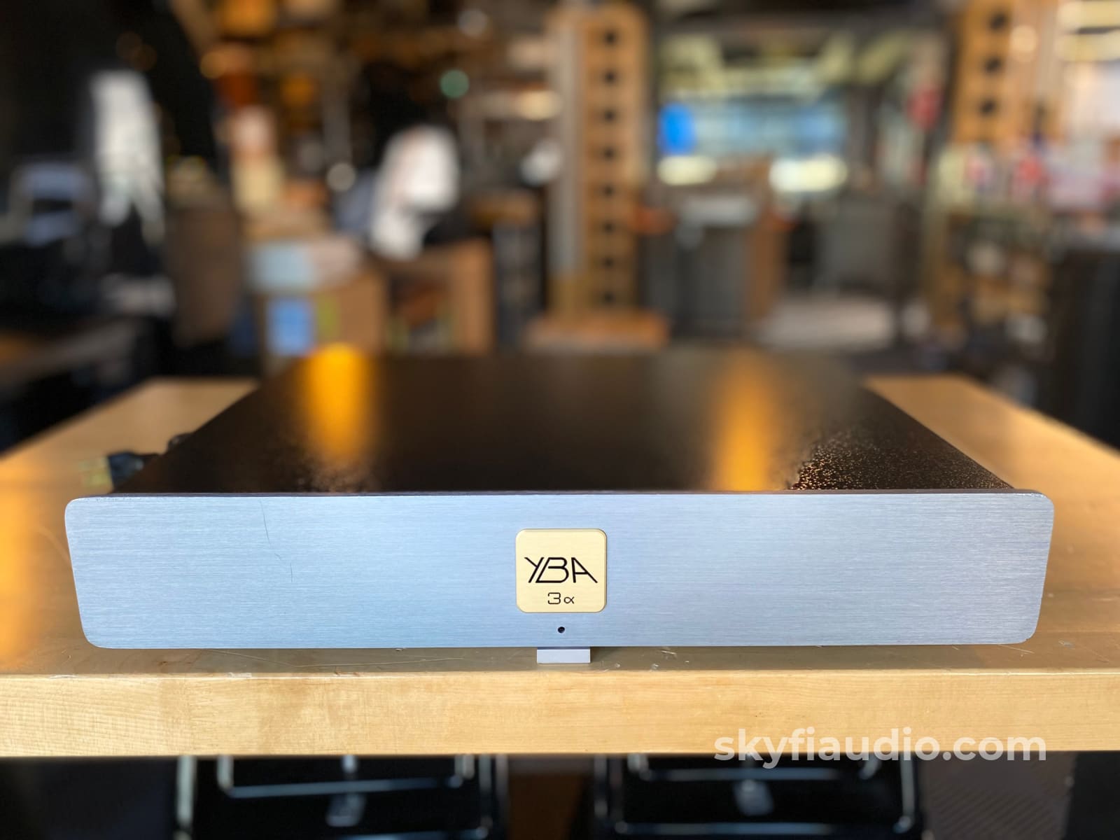 Yba 3 Alpha - Solid State Amplifier Made In France