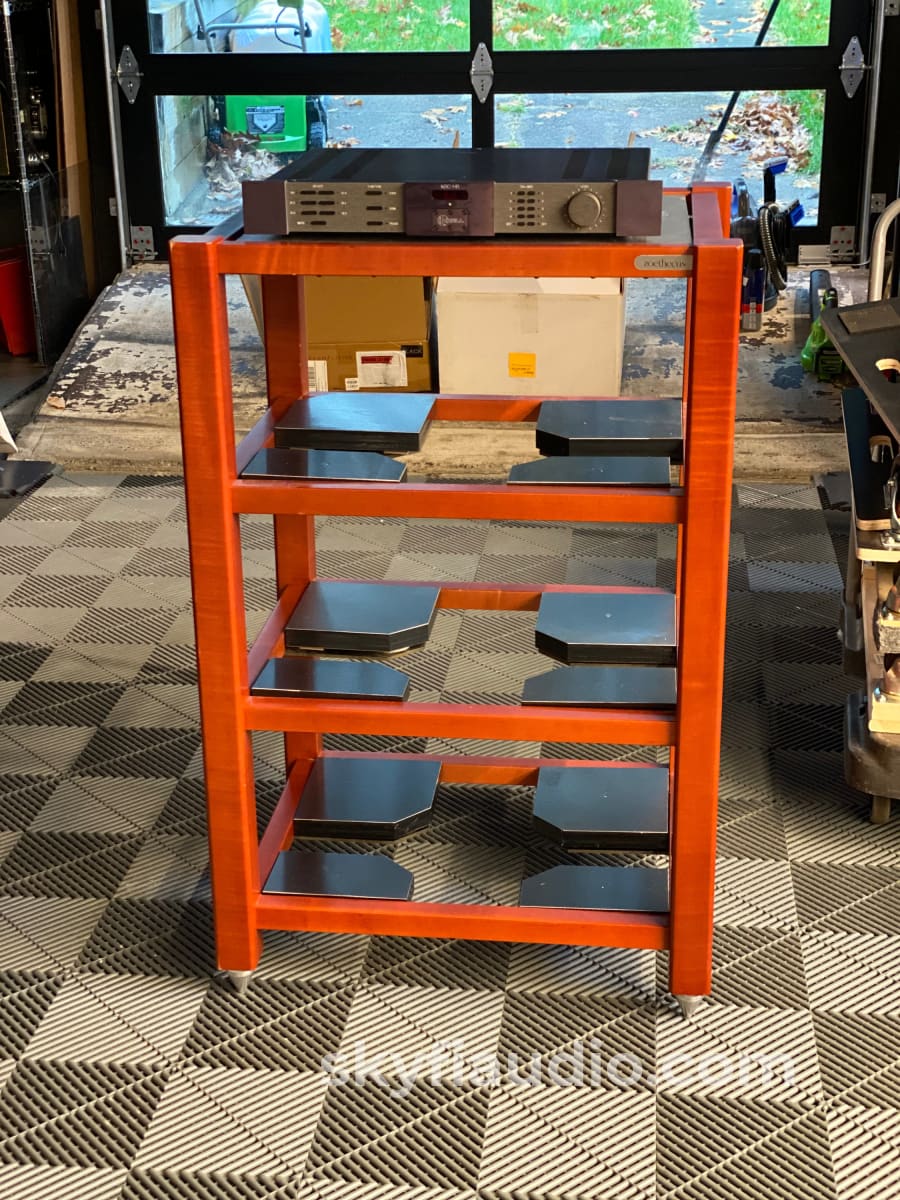 Zoethecus Four Shelf Isolating Audio Rack (40) With Z-Slab Accessory