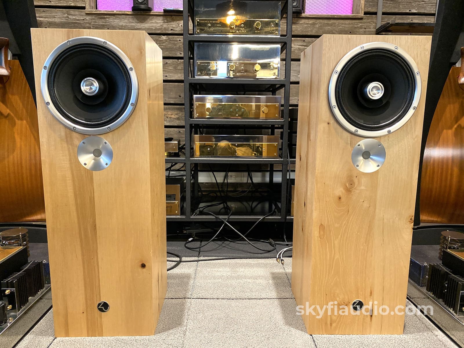 Zu Audio Omen Dirty Weekend Speakers In Rustic Hickory