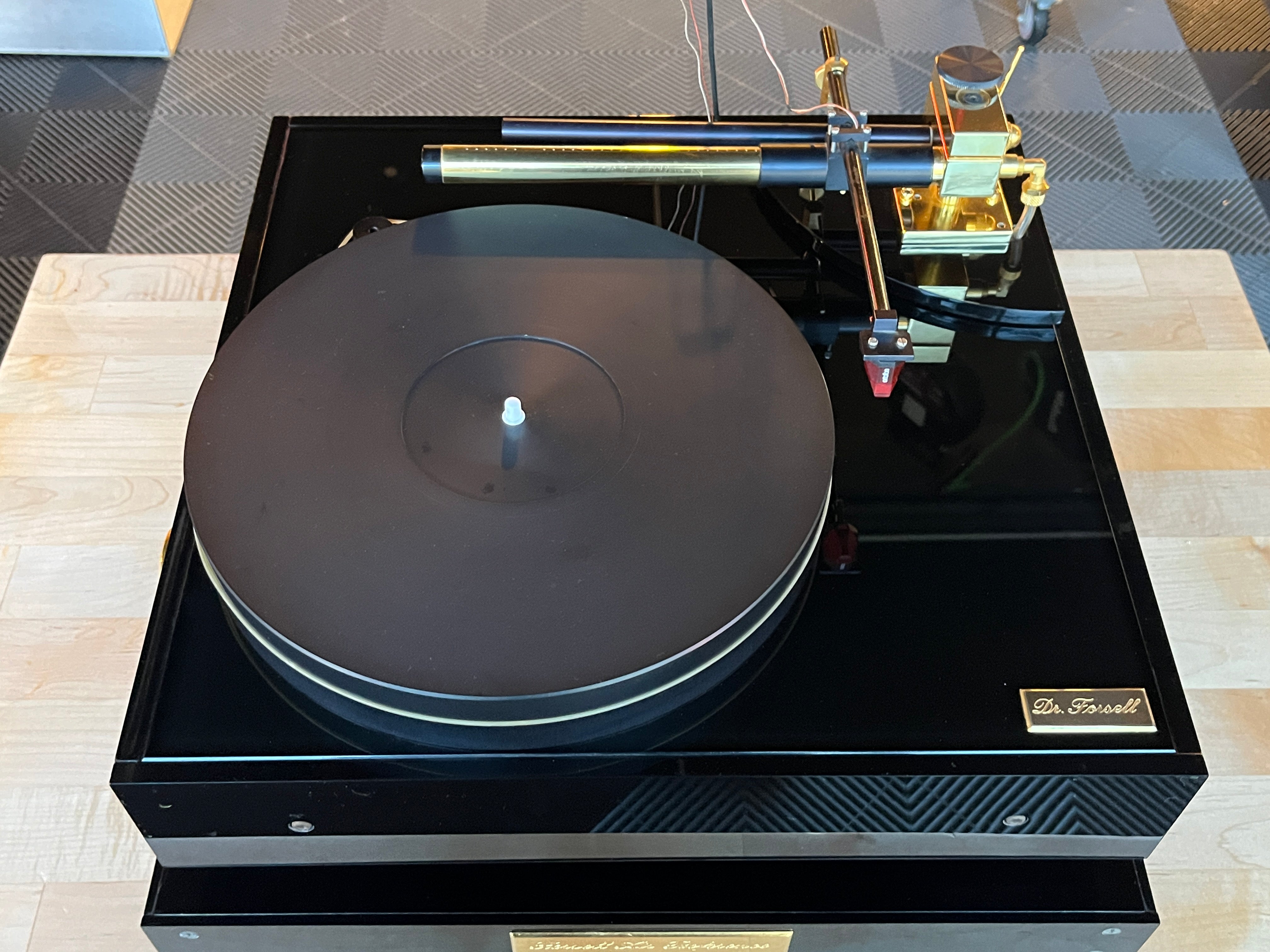 Forsell Air Reference Tangential Air Bearing Turntable - Super Rare