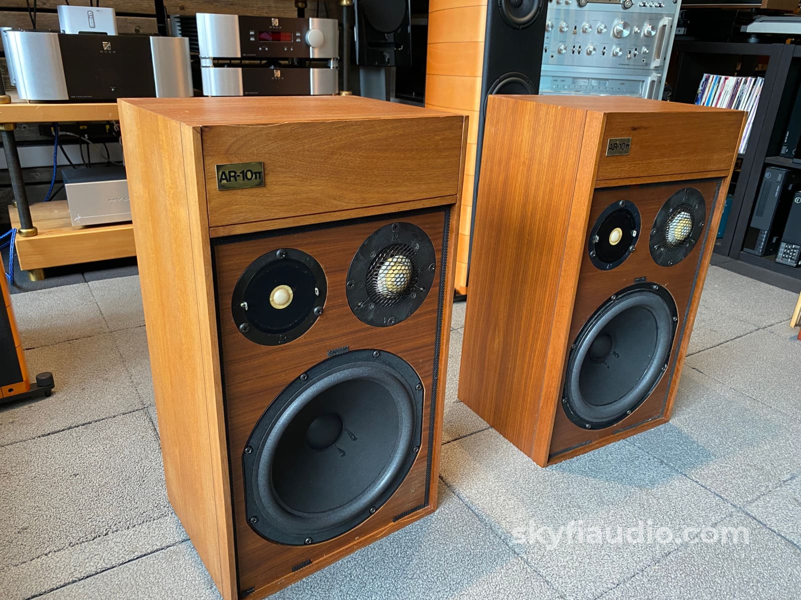 Acoustic Research AR-10π Vintage Speakers, Restored and Sounding Amazi