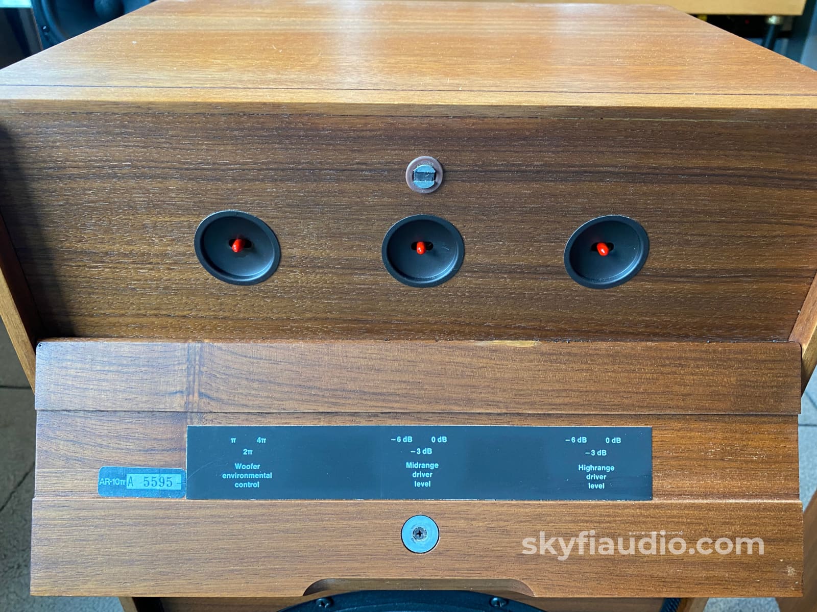 Acoustic Research Ar-10 Vintage Speakers Restored And Sounding Amazing
