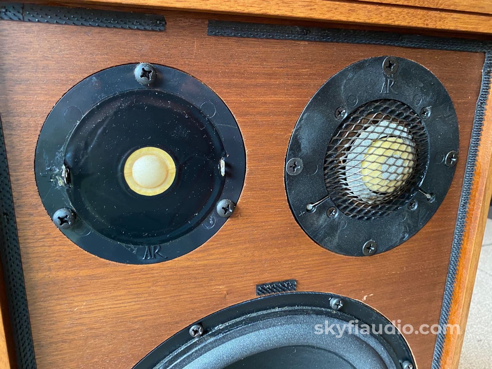 Acoustic Research Ar-10 Vintage Speakers Restored And Sounding Amazing
