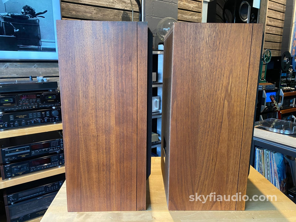 Acoustic Research Ar-11 Vintage Speakers - Refoamed W/Stands