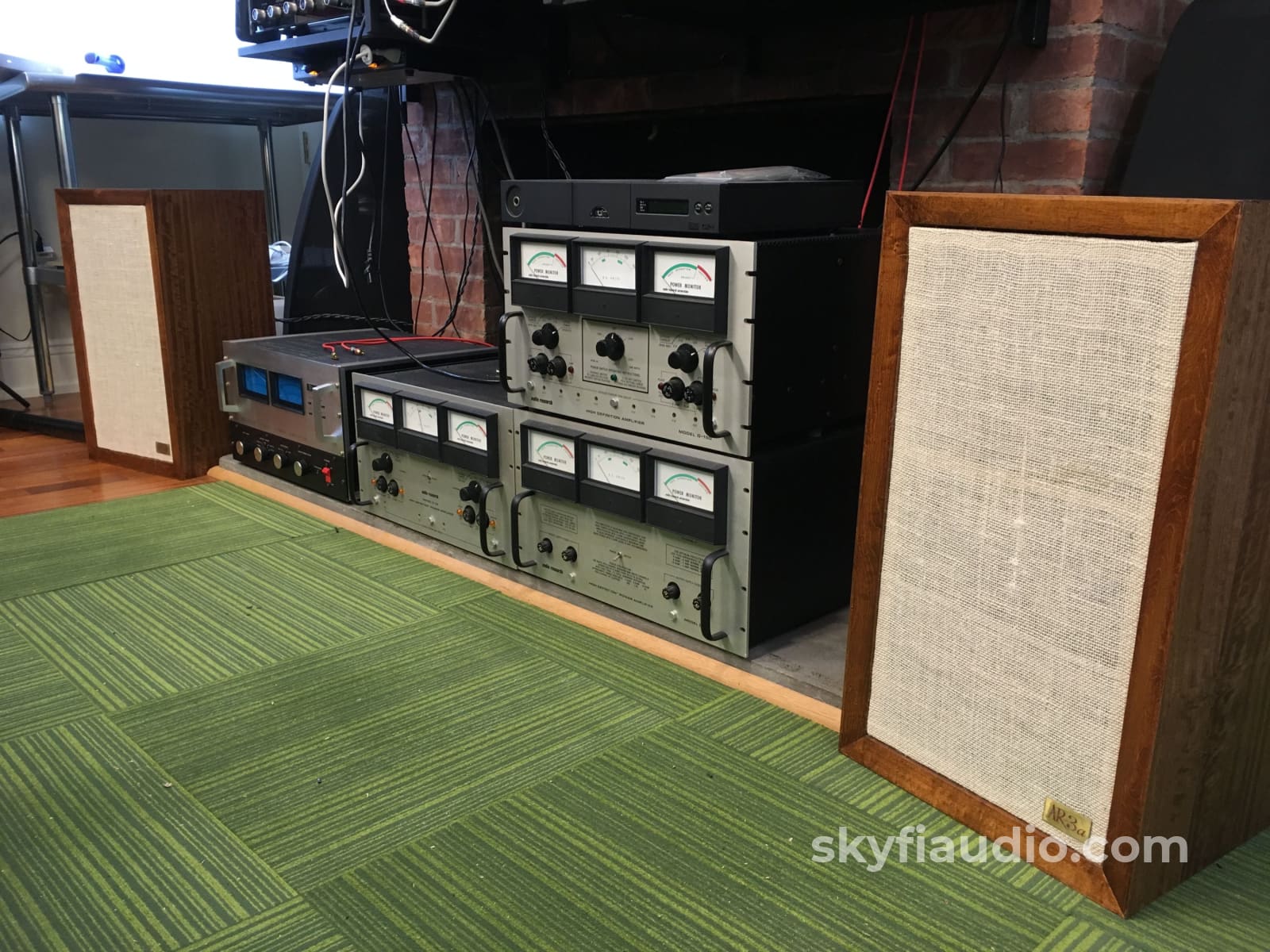 Acoustic Research AR-3a Speakers