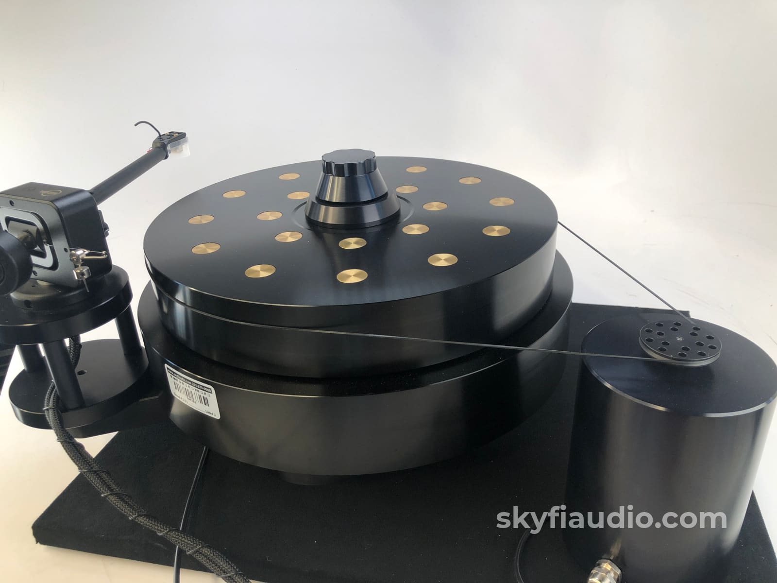 Acoustic Signature Mambo Turntable With Kuzma Tonearm