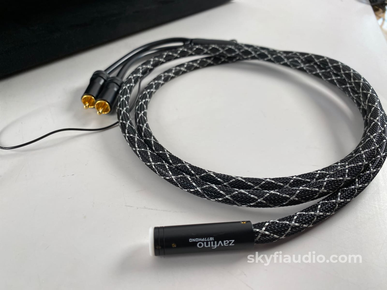 Acoustic Signature Wow Xl Turntable With New Sumiko Cartridge