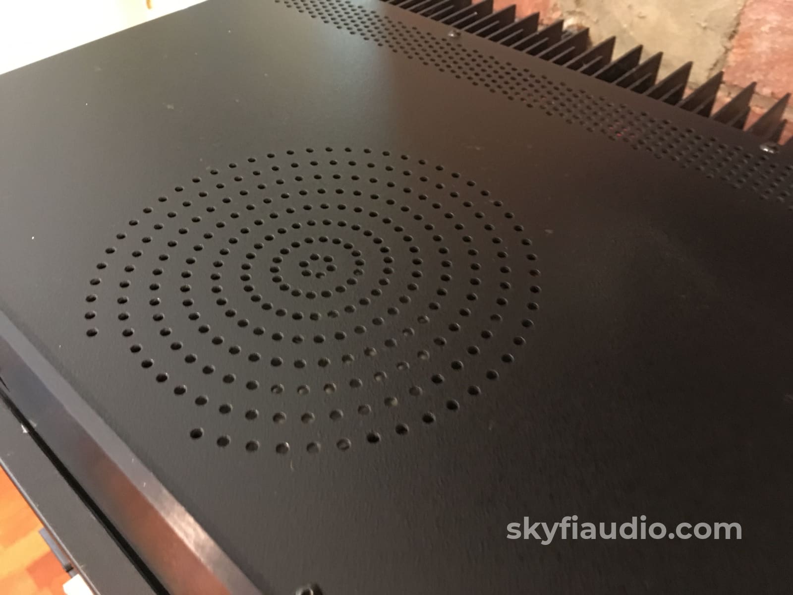 Acurus A-100X3 - Three Channel Amplifier