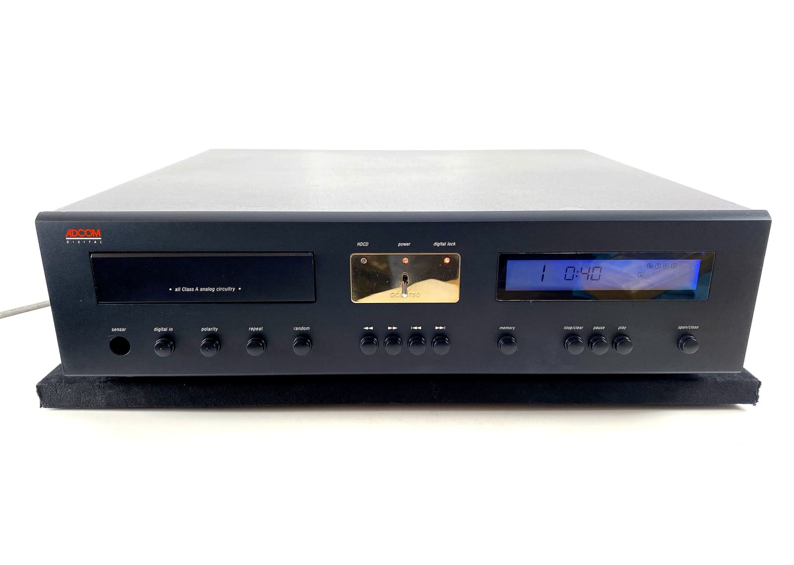 Adcom Gcd-750 Hdcd Cd Player And Outboard System Dac + Digital