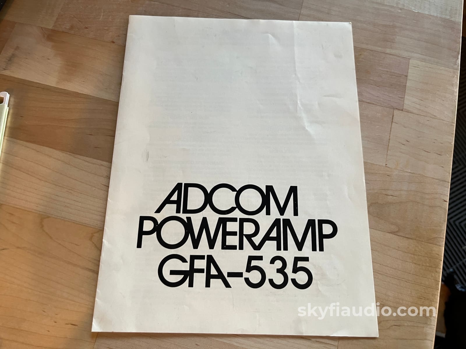 Adcom GFA 535 Solid State Amplfiier With Manual Amplifier