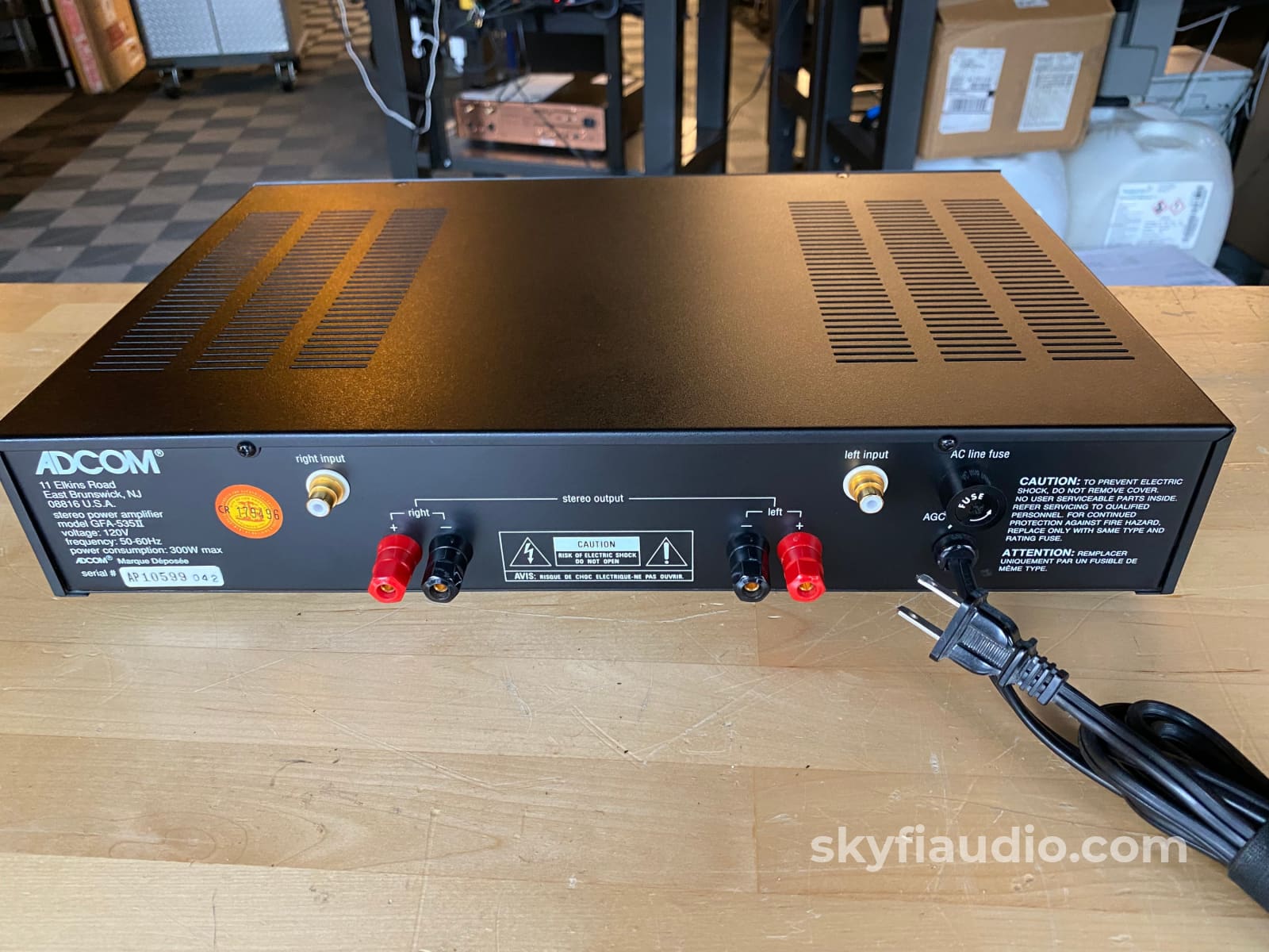 Adcom Gfa-535Ii Solid State Amplifier 60W X 2
