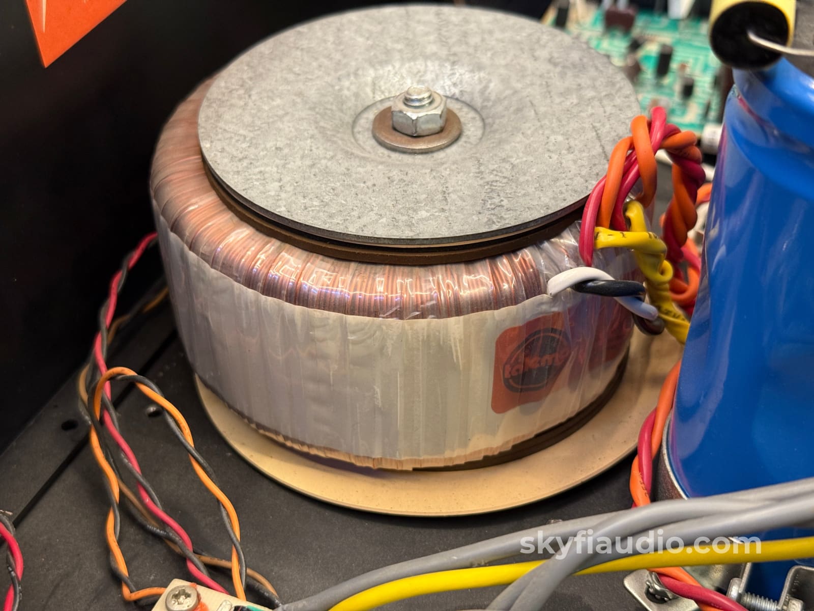 Adcom GFA-545 Solid State Amplifier - Upgraded by Musical Concepts - Amplifier