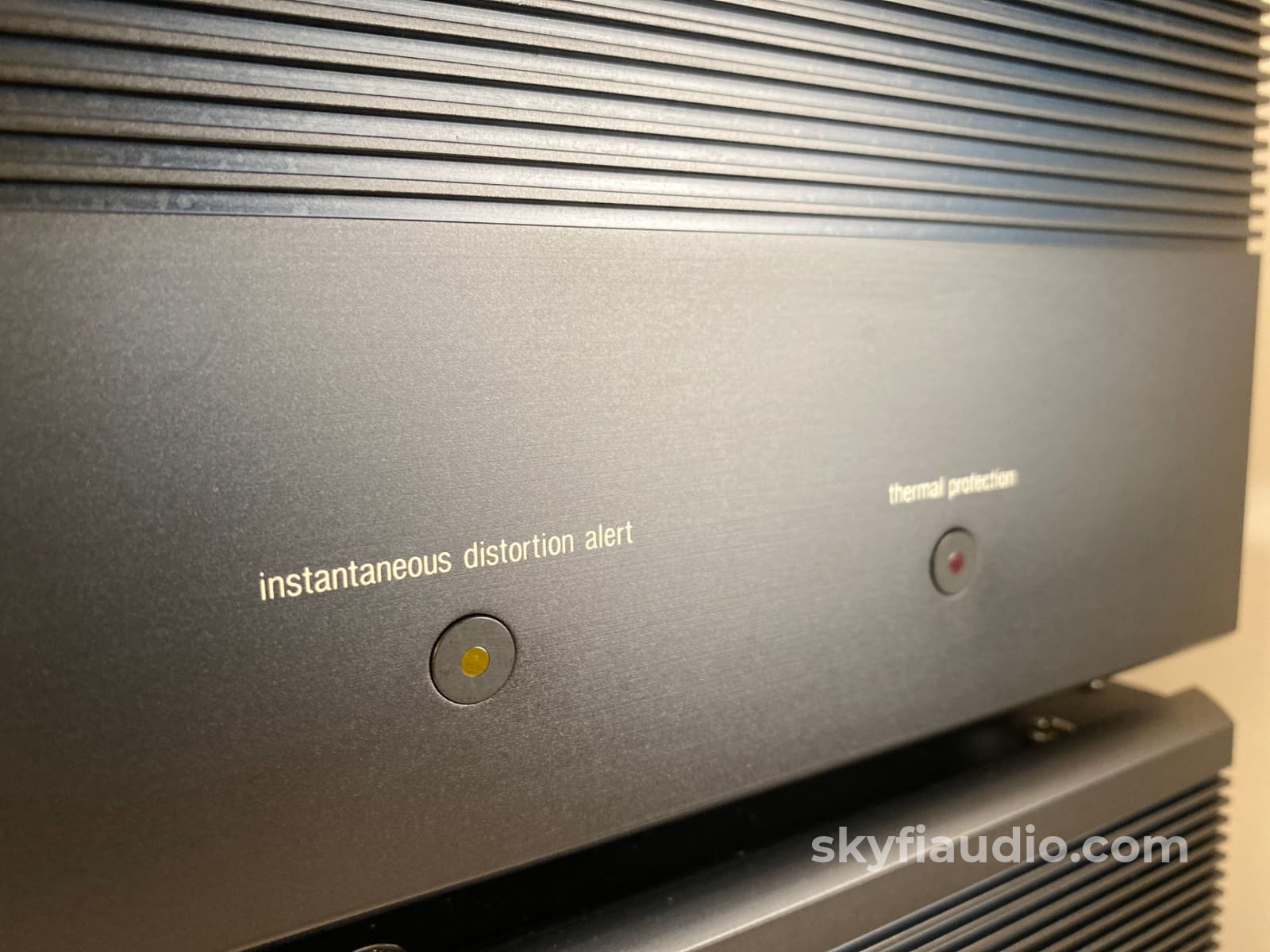 Adcom Gfa-565 Monoblocks - Fully Serviced With New Driver Boards And Original Boxes Amplifier