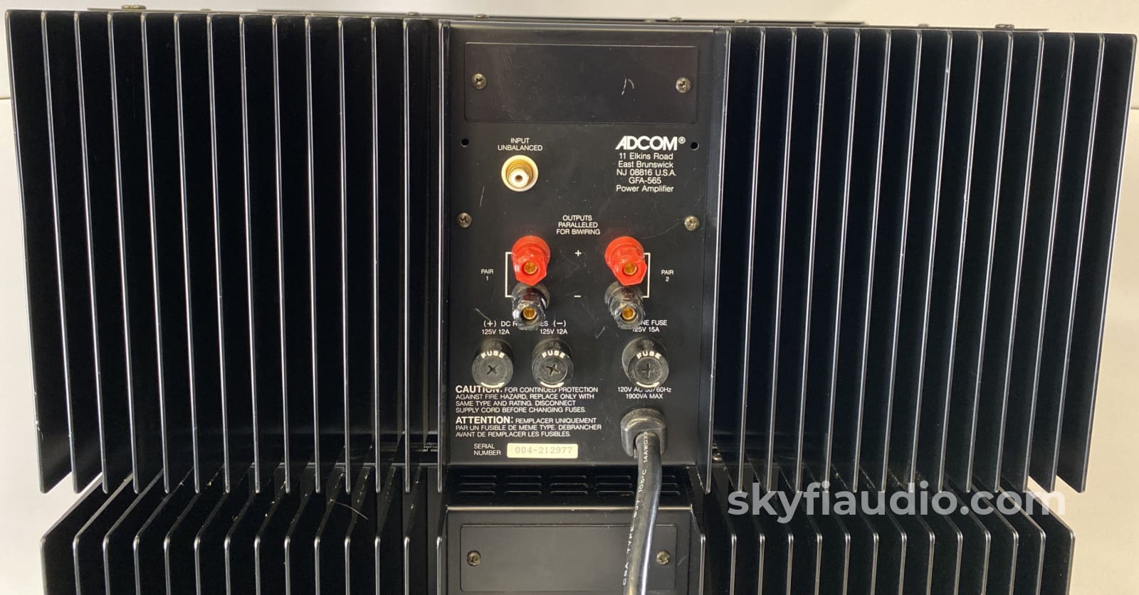 Adcom Gfa-565 Monoblocks - Fully Serviced With New Driver Boards And Original Boxes Amplifier