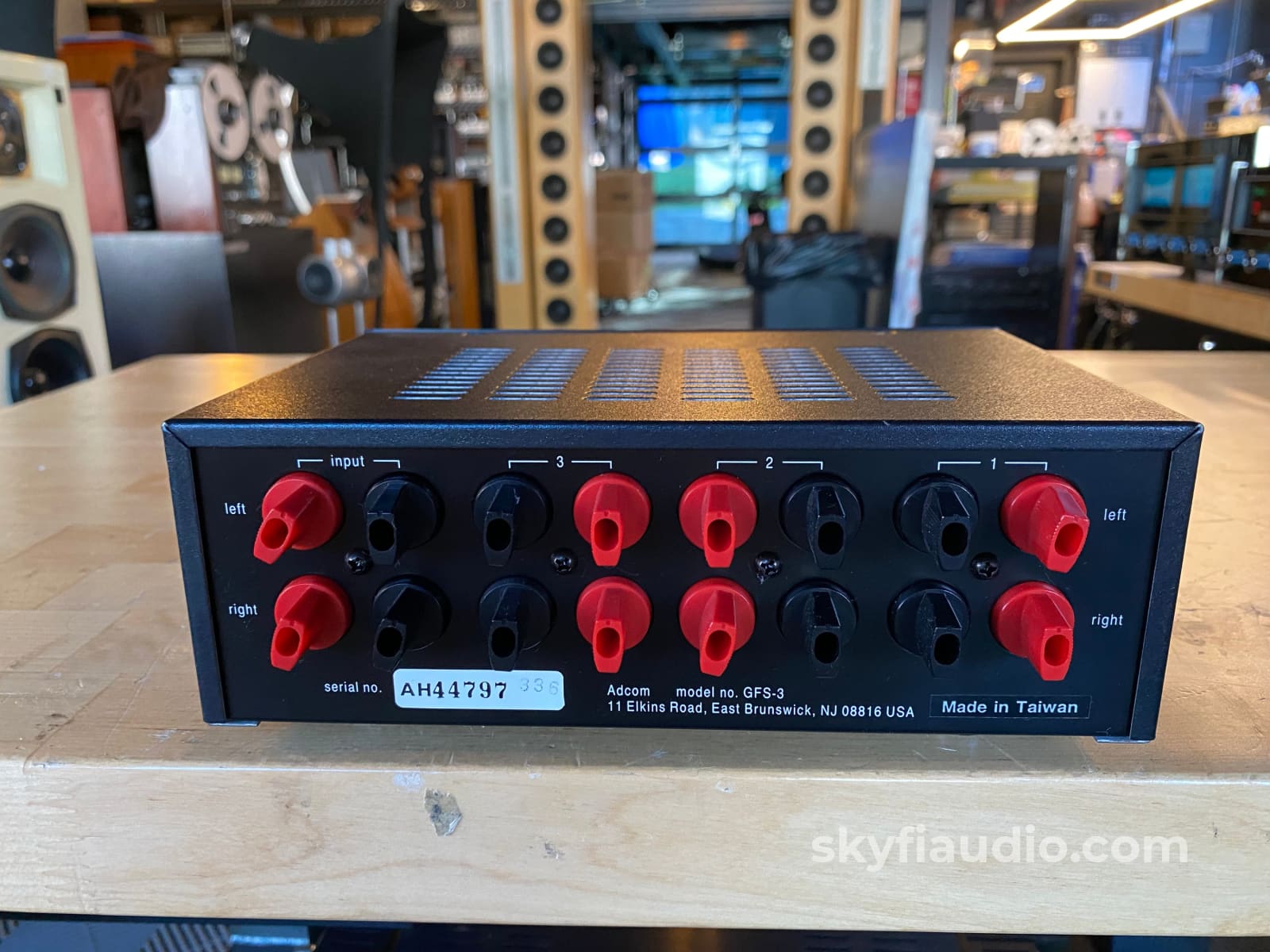 Adcom Gfs-3 Speaker Selector Accessory