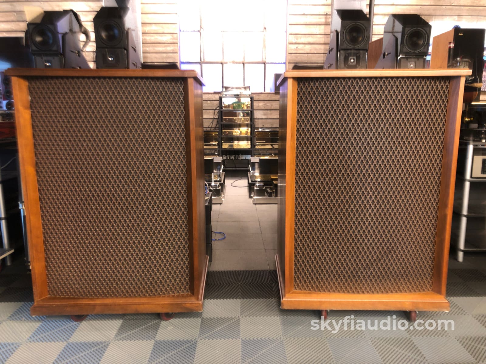 Altec Lansing Magnificent A7-500W-1 Speaker System - VOICE OF THE THEA