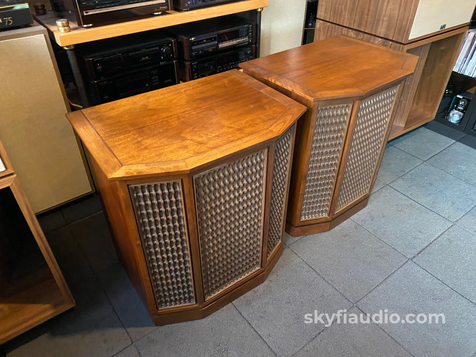 Altec Lansing Model 875A Granada Vintage Speaker In Spectacular Survivor Condition Speakers